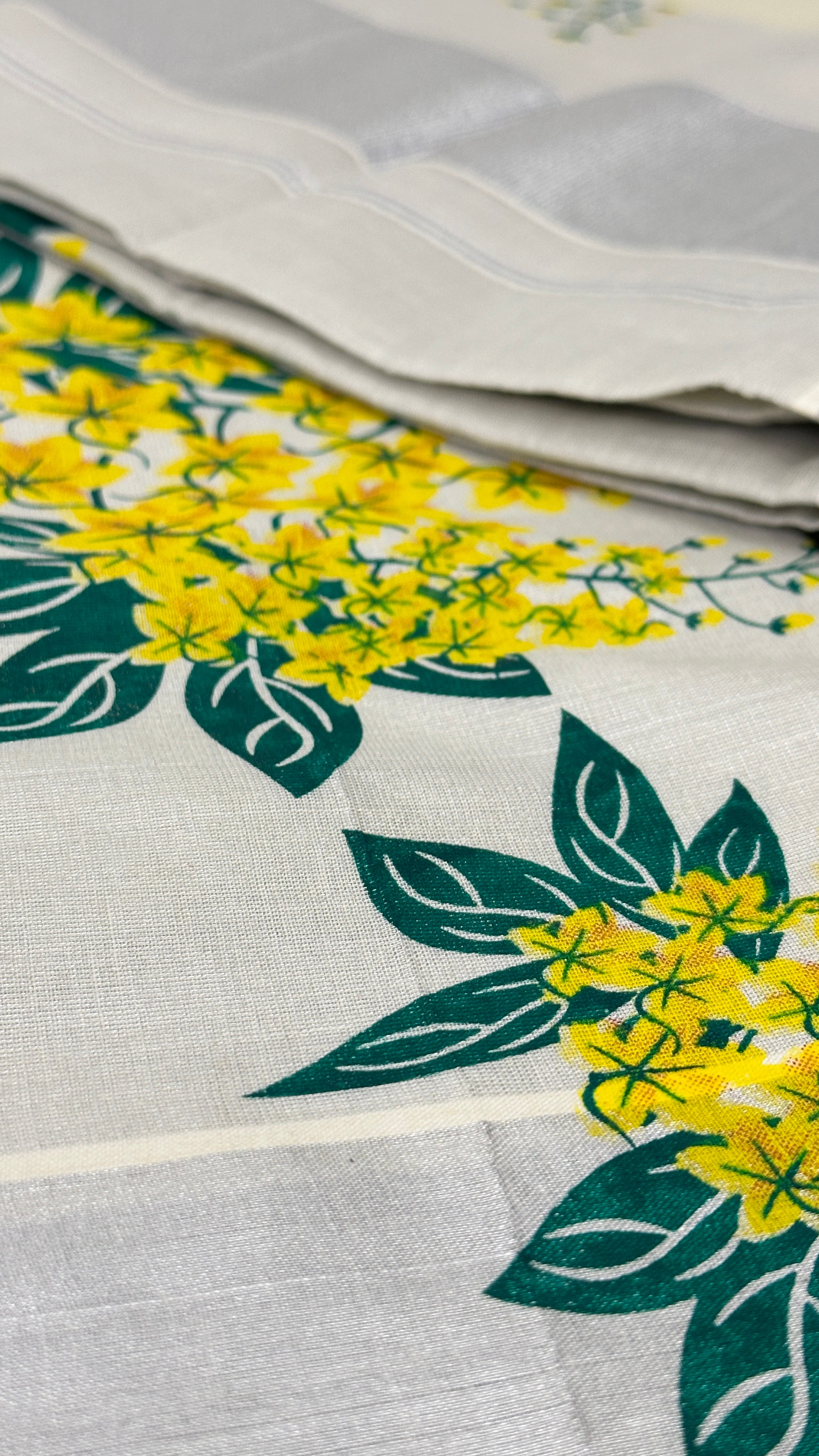 Yellow Flower Print Kerala Single Set and Mundu